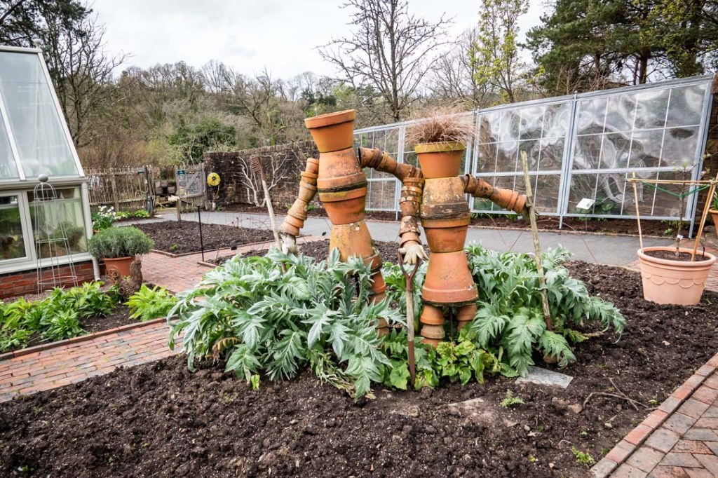 This image has an empty alt attribute; its file name is dsc08795-1.jpg